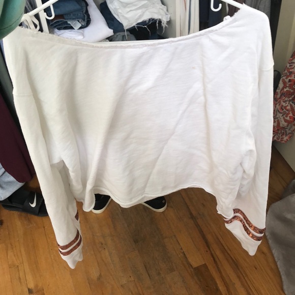 Limited Edition VSPINK Rose Gold Cropped Sweater - Picture 5 of 5